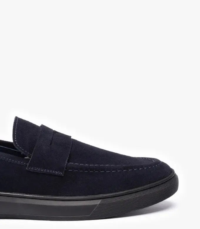 MOCASSIN ADDLER EN Daim Bleu nuit avec Semelle noire – CL6044 Celeno
