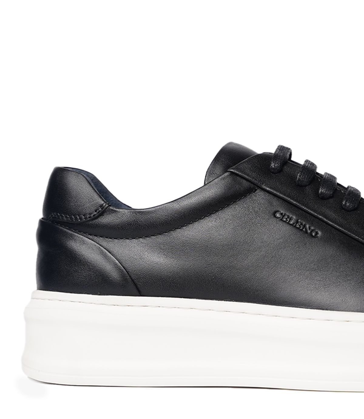 BASKET ROYALE en Cuir, Noir avec la semelle blanche – CL6065