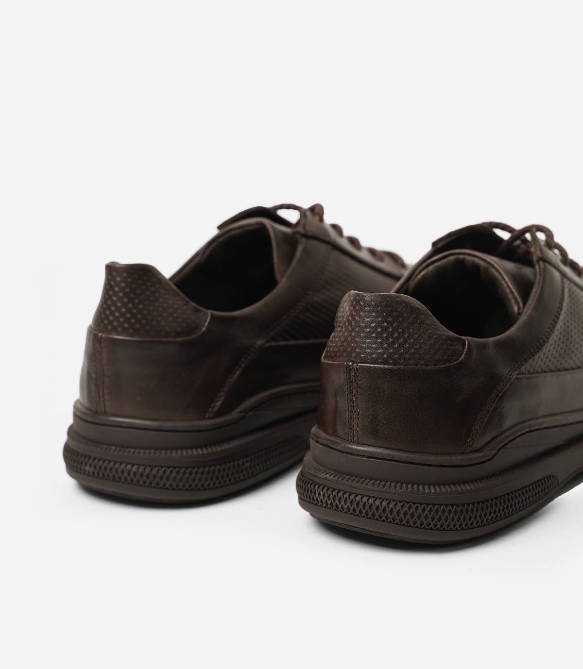 BASKET URBAN EN CUIR, Marron– CL316
