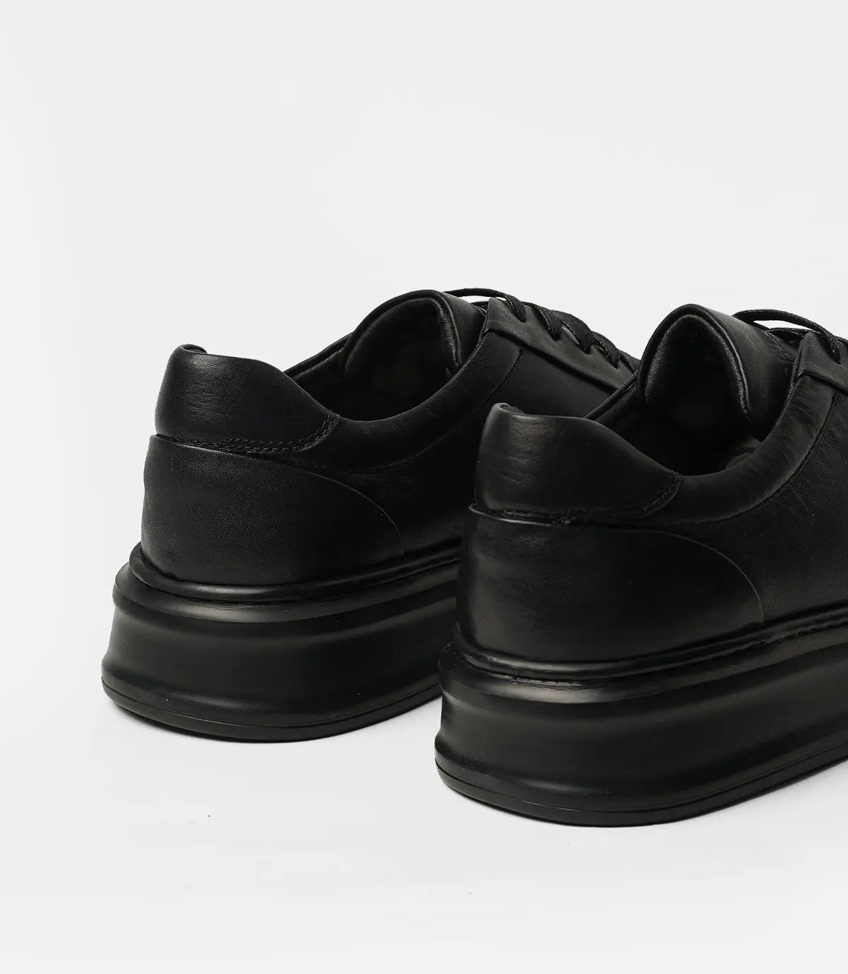 BASKET ROYALE en Cuir, Noir– CL6065 Celeno