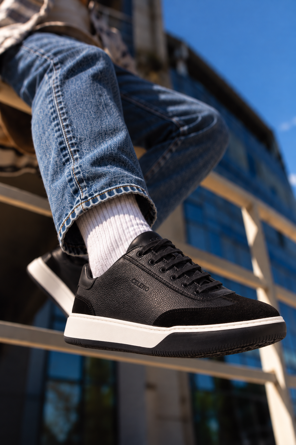RIVOLI EN CUIR ET DAIM NOIR – CL7008