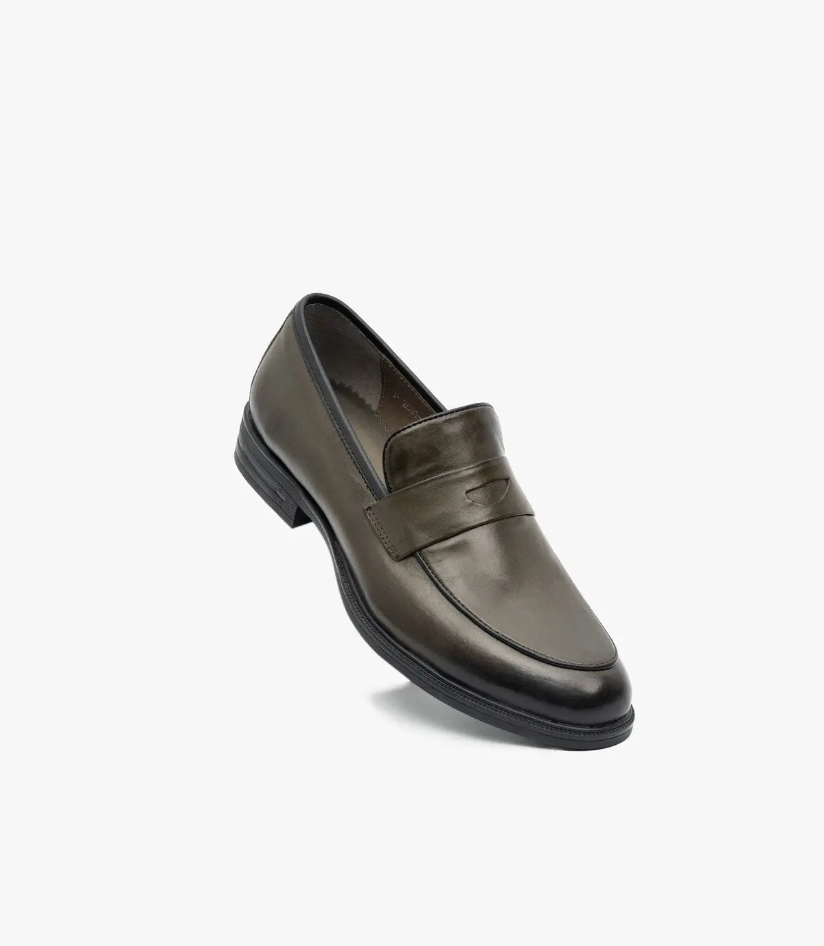 Mocassin Penny Loafer en Cuir, Huile d’olive CL2001 Celeno