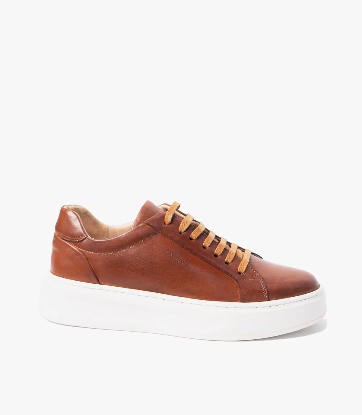 Basket Royale en Cuir Marron Cognac avec Semelle Blanche – CL6065 Celeno