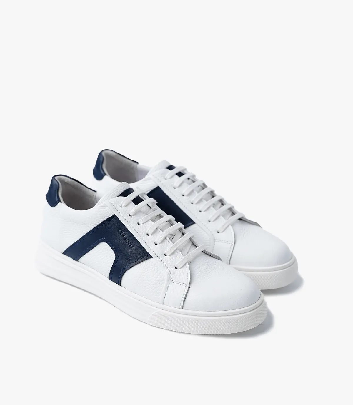 BASKET Switch En Cuir, Blanc et bleu– CL6094 Celeno