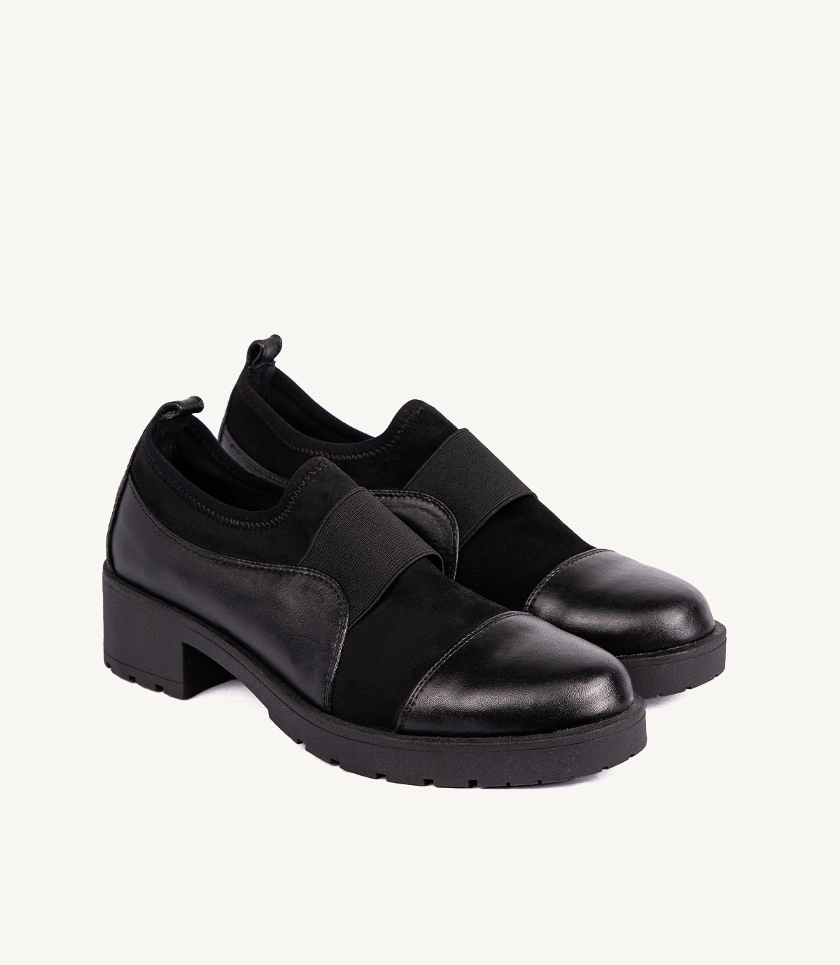 MILA EN CUIR ET DAIM NOIR – CL2505