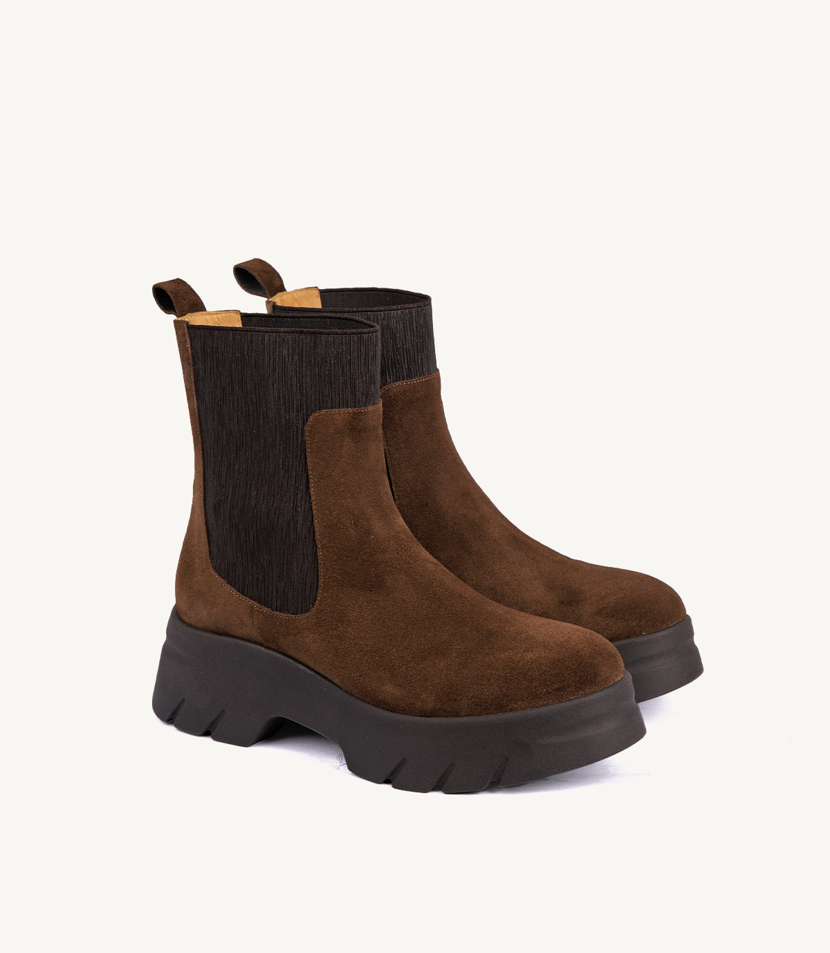 BOTTINE ANCLE EN DAIM, KAKI