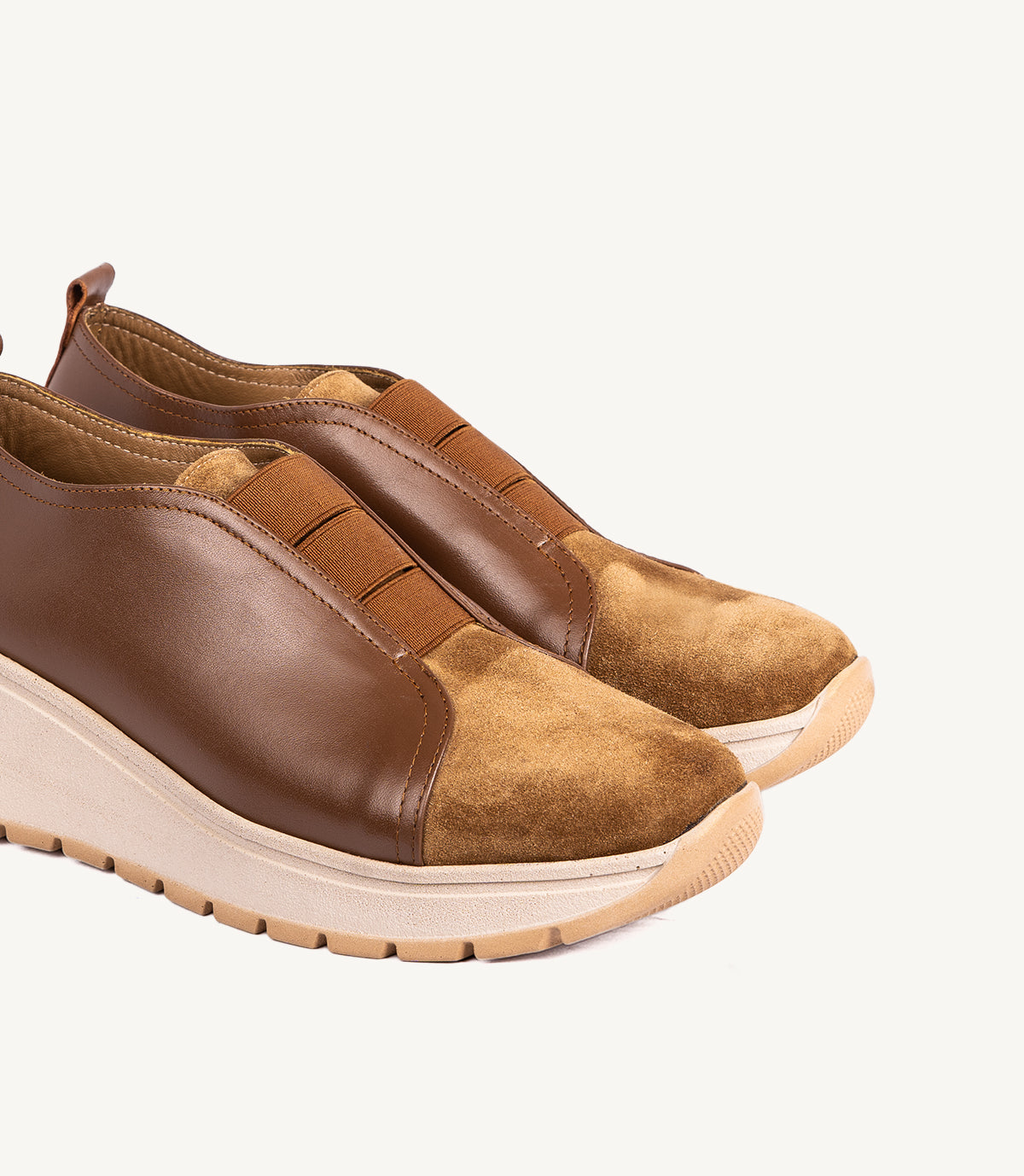 ALYA EN CUIR TABAC – 2516