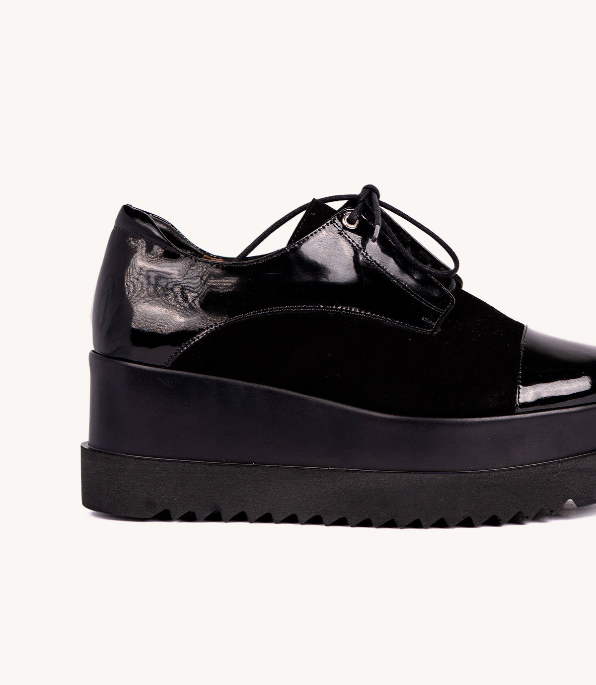 EKO EN CUIR ET DAIM NOIR