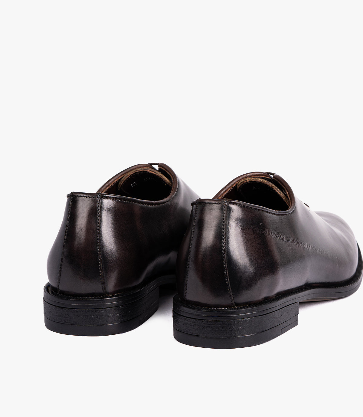 MONTFORT EN CUIR MARRON DÉMASQUABLE – CL6070