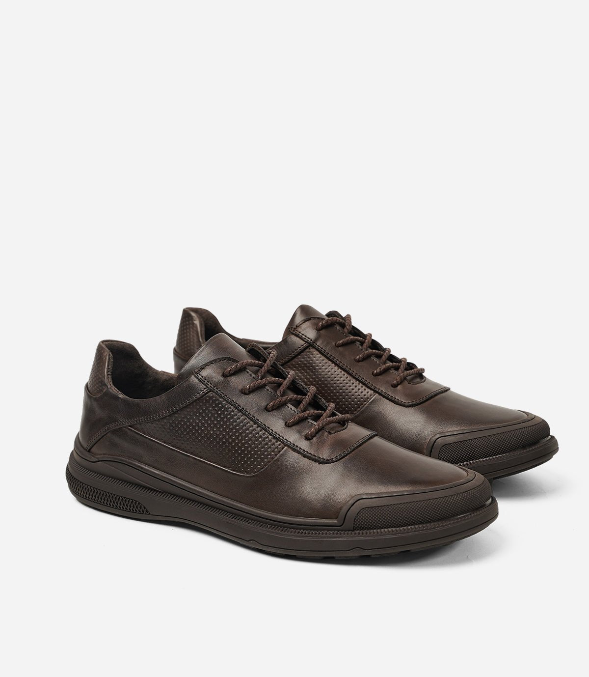 BASKET URBAN EN CUIR, Marron– CL316