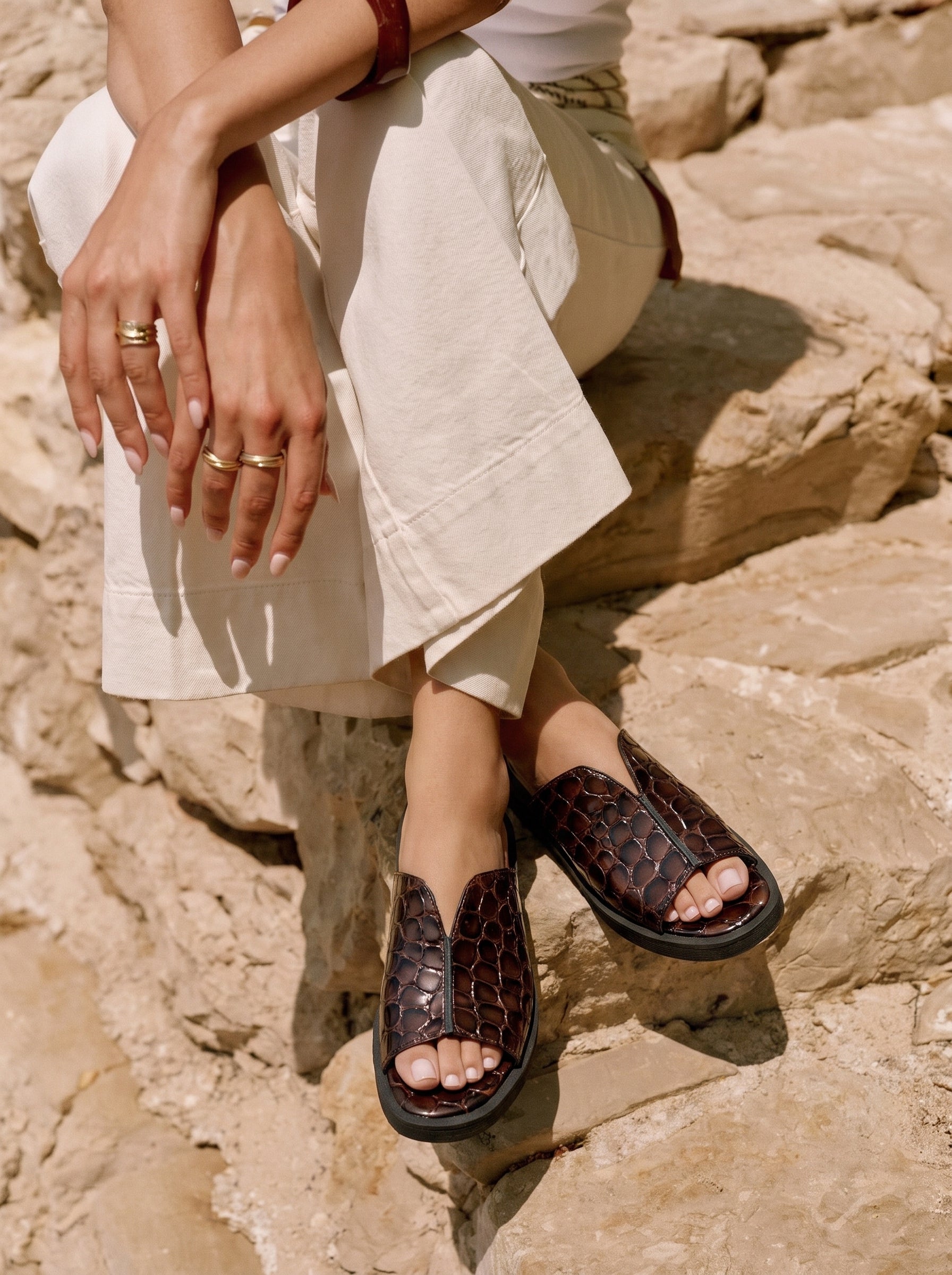 1894- SORENA CROCO MARRON