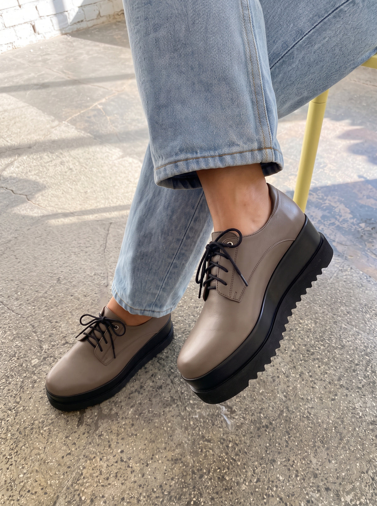 EVAN EN CUIR TAUPE