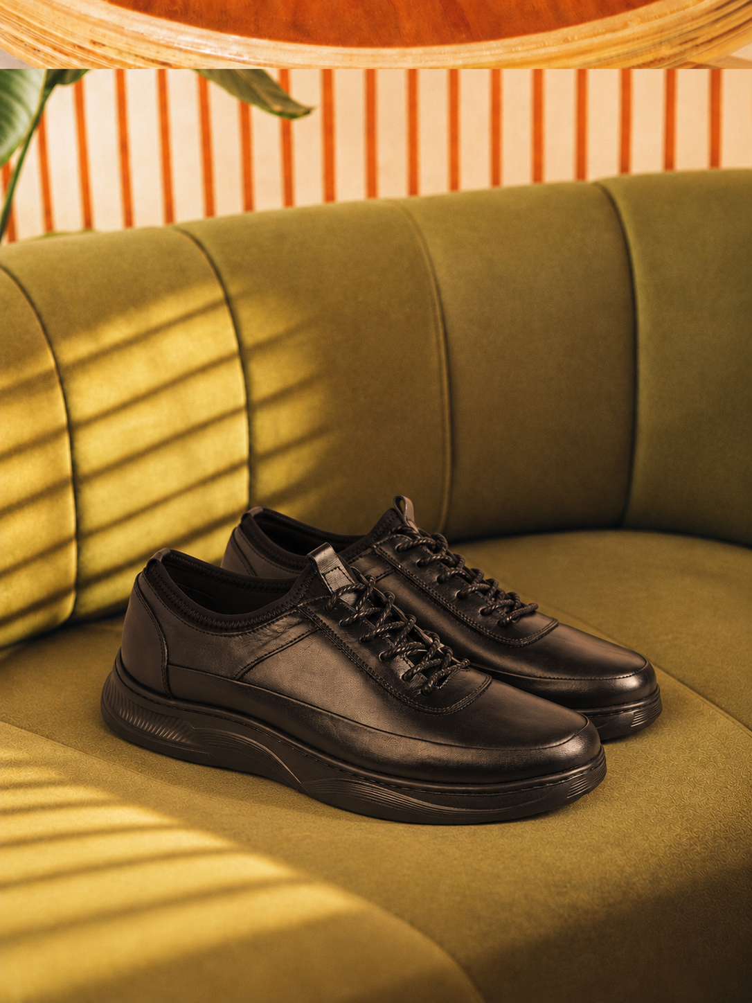 SOREN EN CUIR NOIR – CL3012