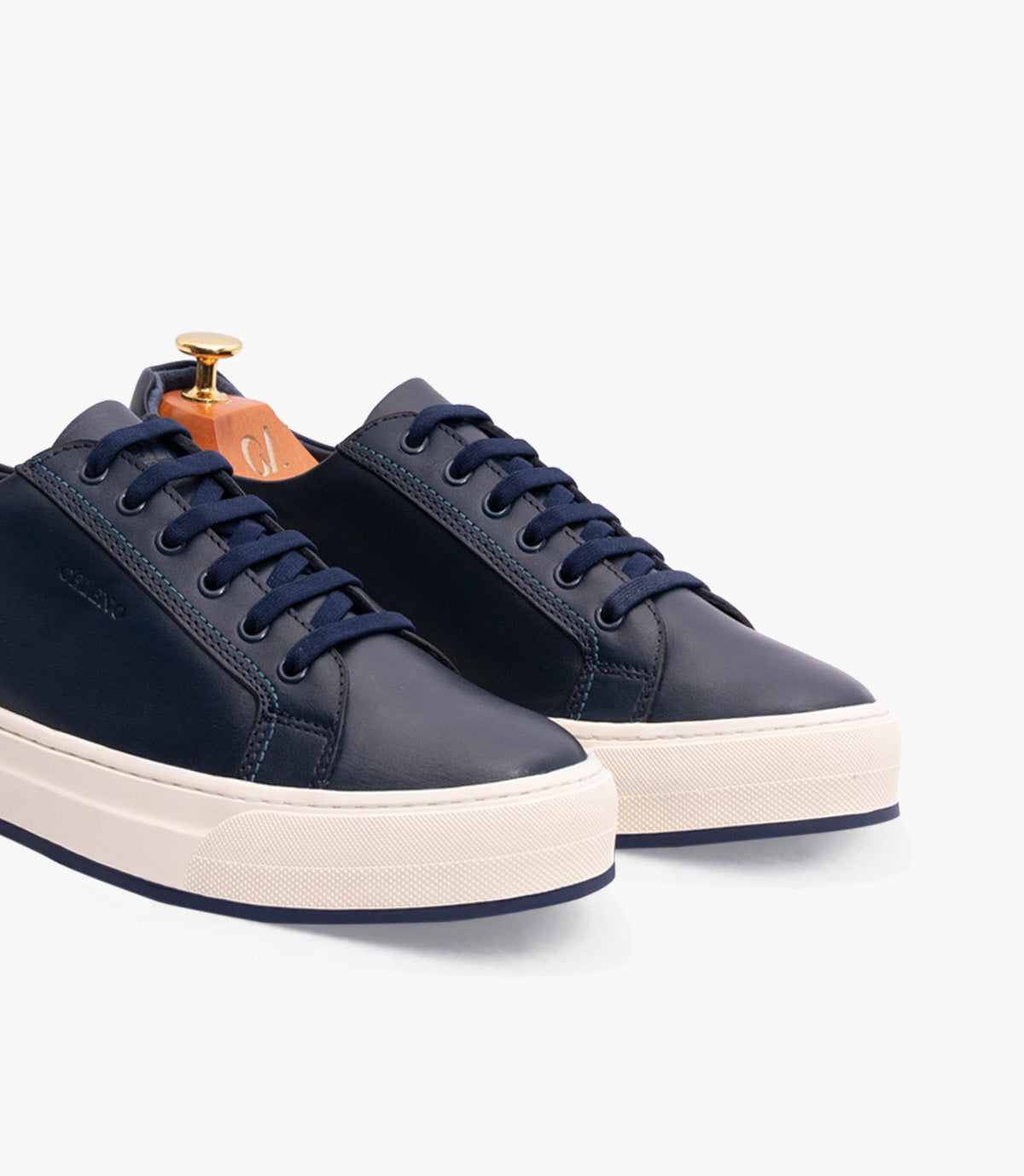 BASKET ROGUE en Cuir, Bleu Nuit– CL6073