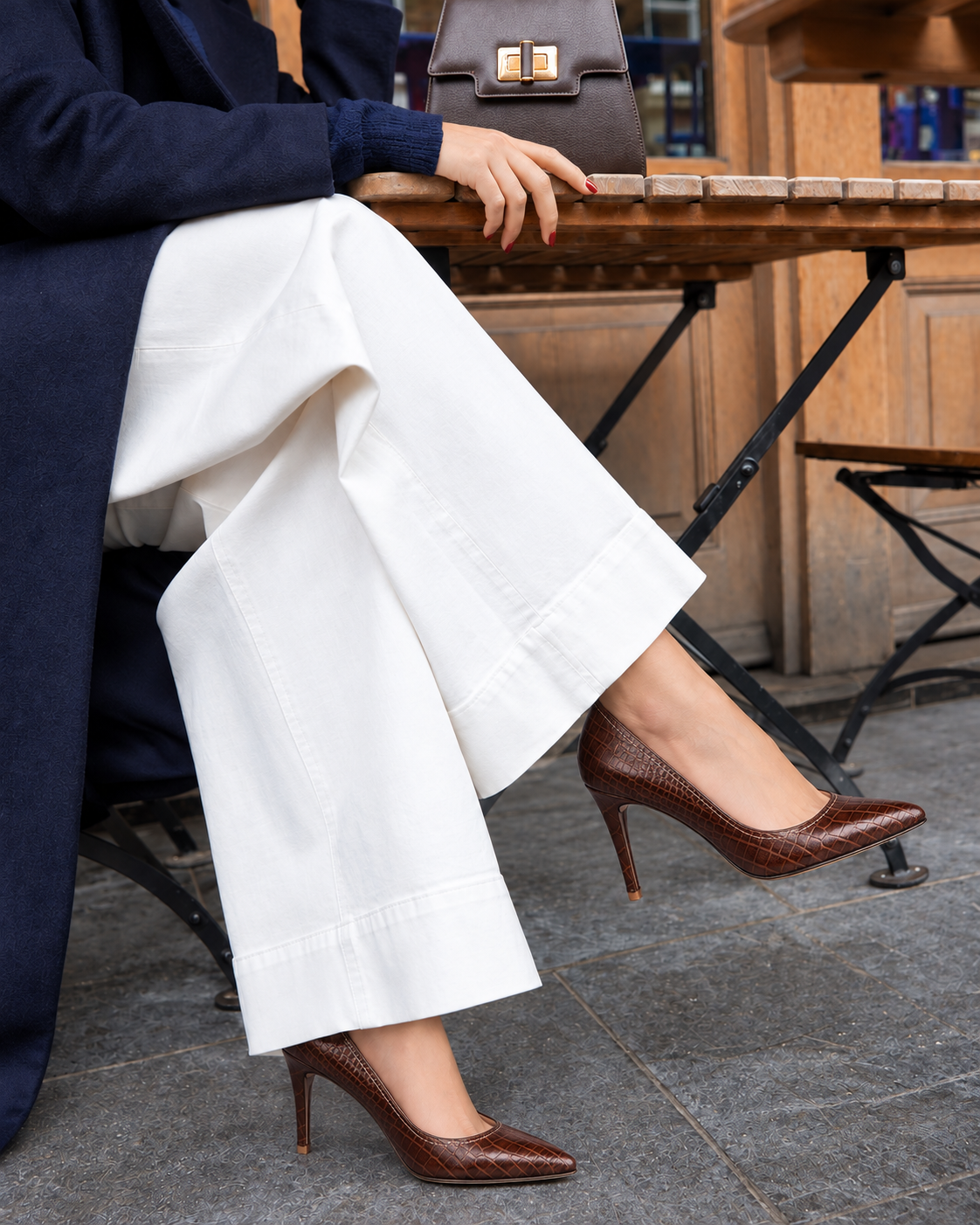 CELINE EN CUIR CROCO GOLD