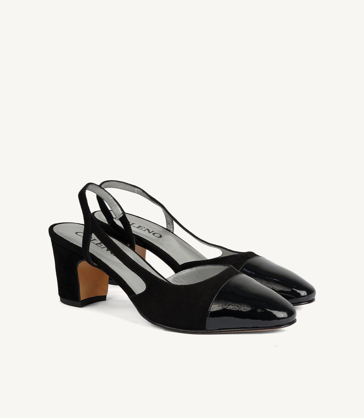 SARA DAIM NOIR