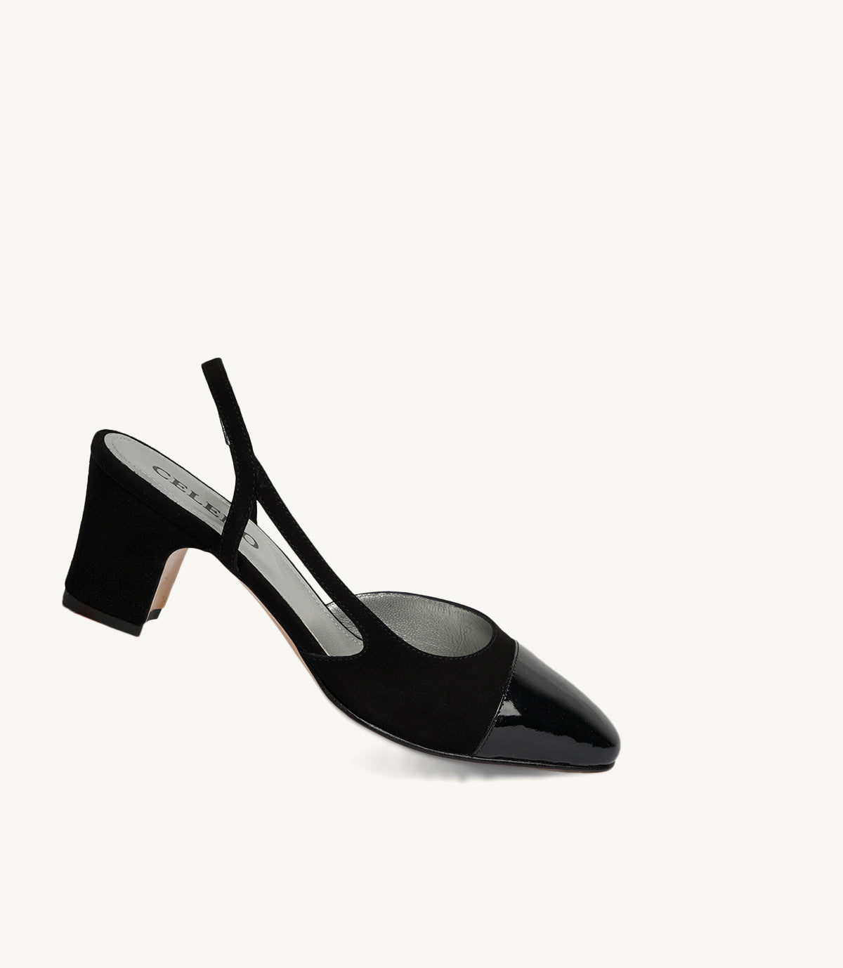 SARA DAIM NOIR