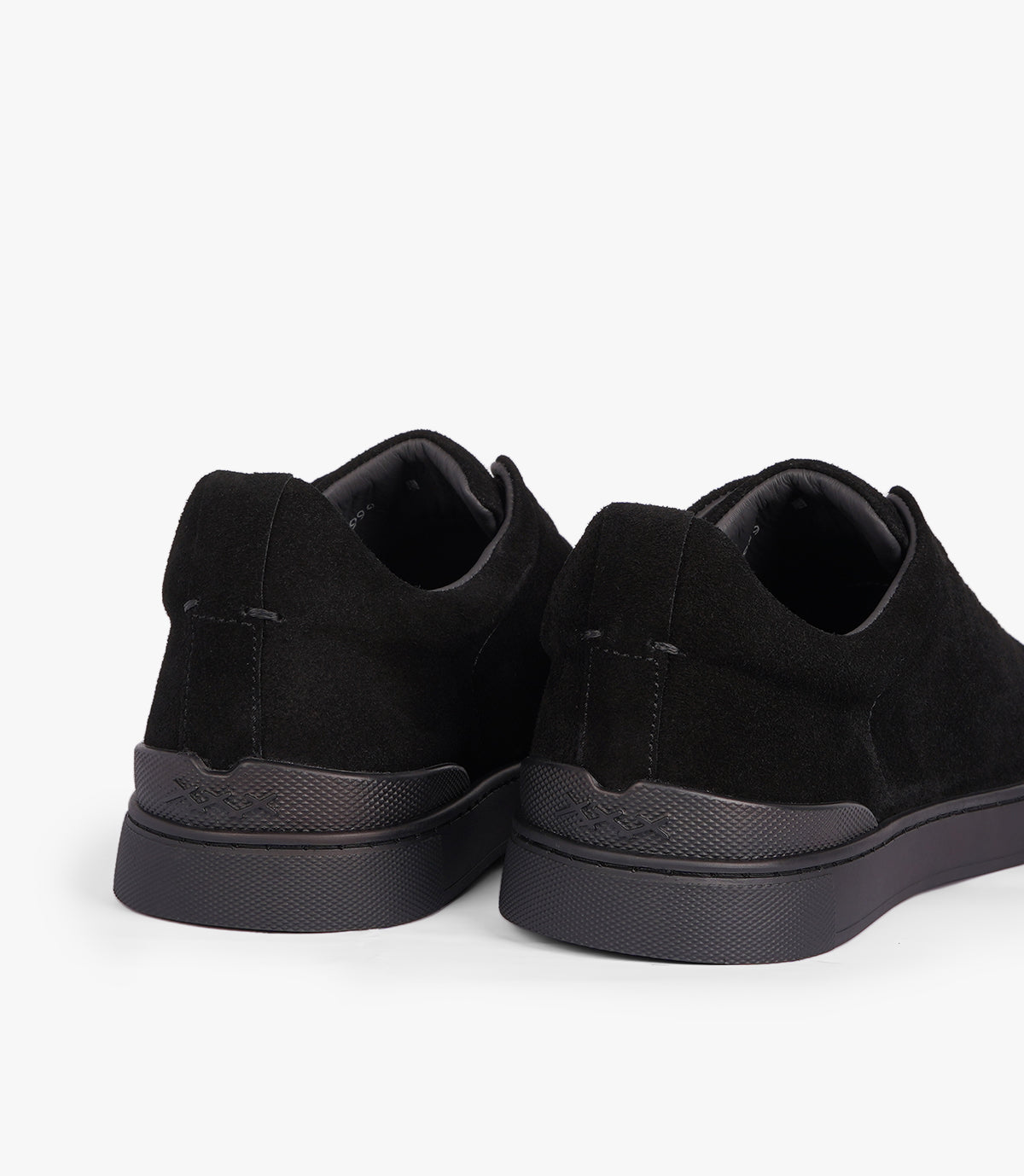 BASKET ELVAN EN DAIM NOIR - CL950