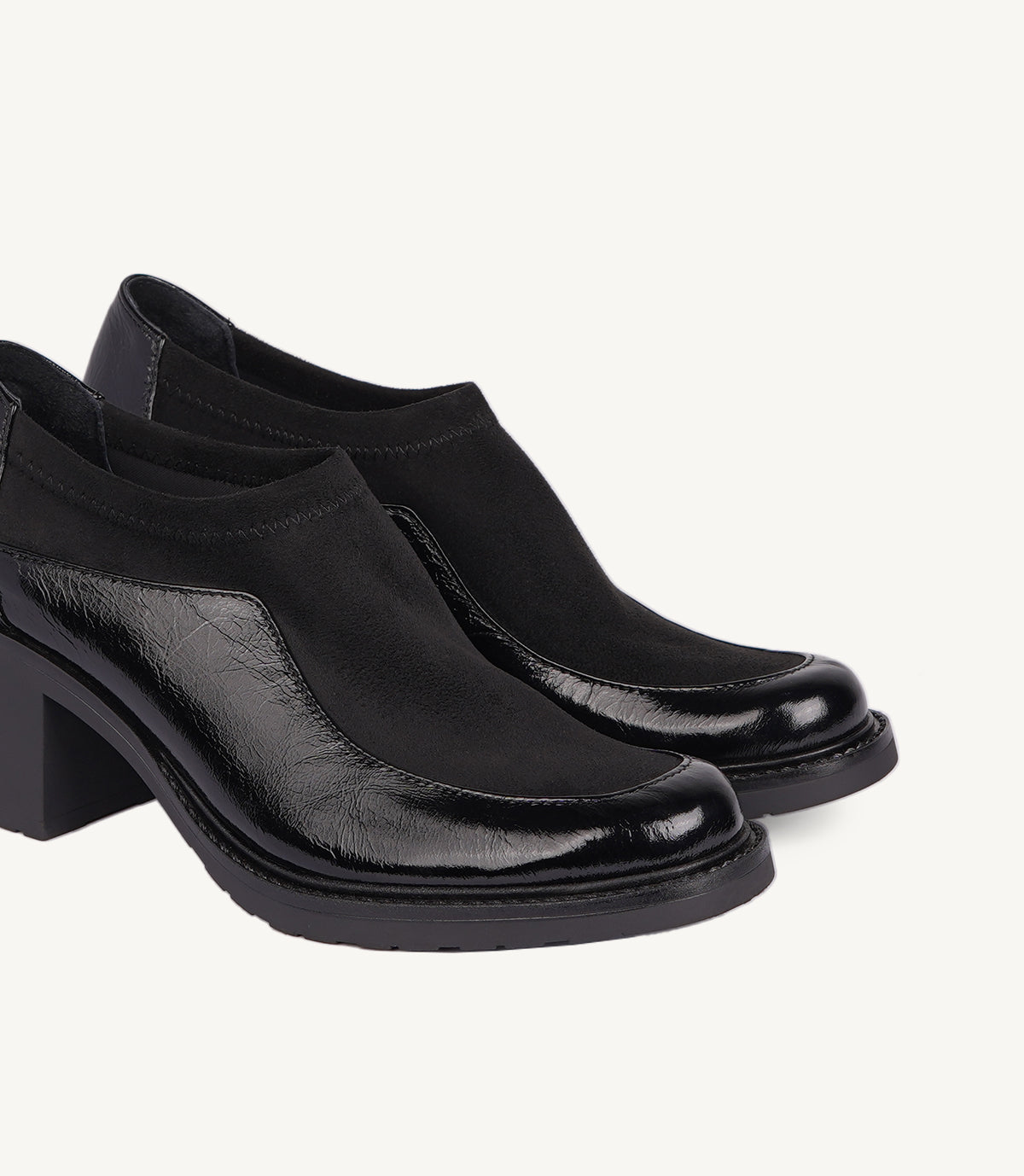 MOCASSIN À TALON EN CUIR NOIR - 2509