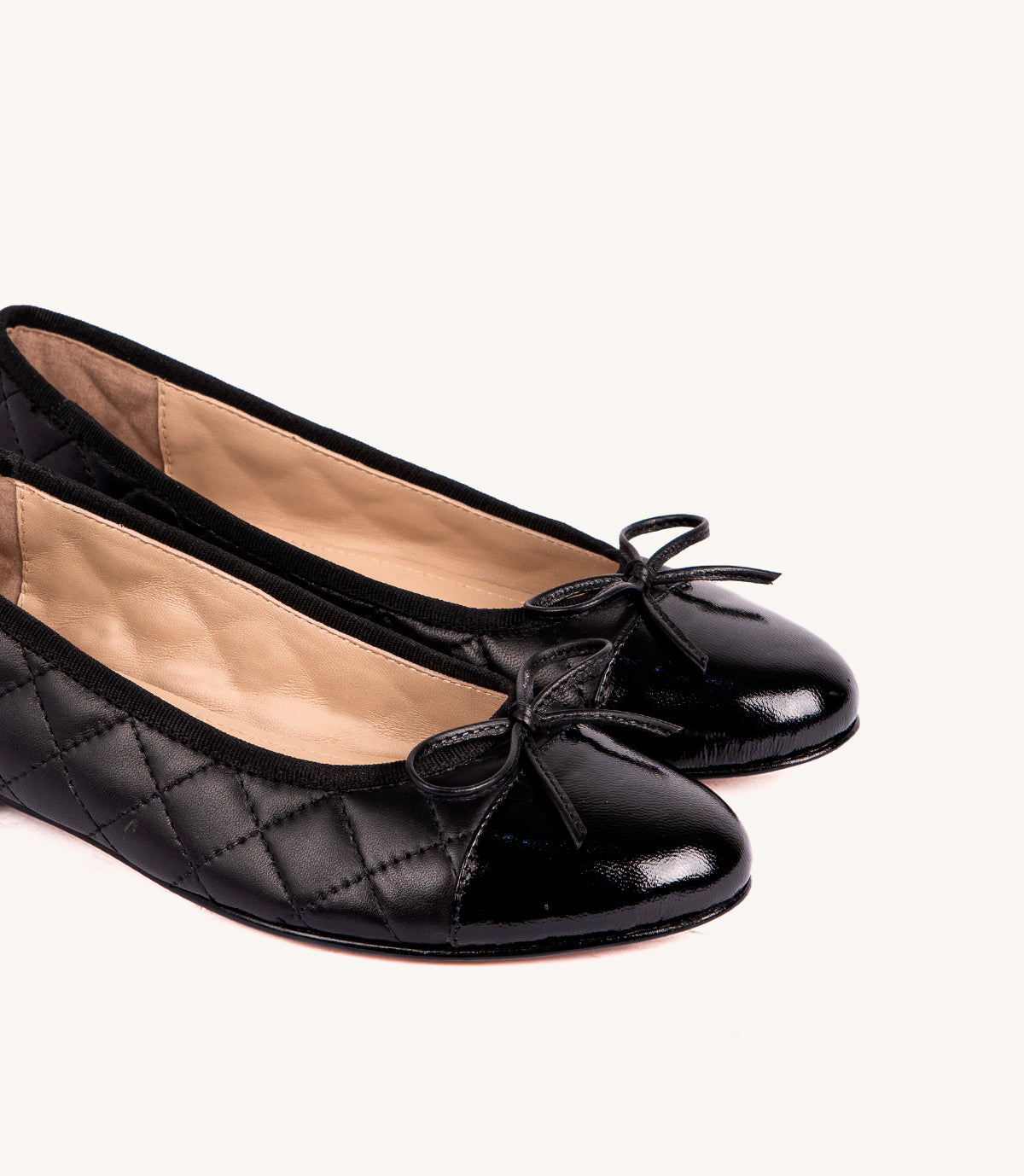 BETTY EN CUIR NOIR