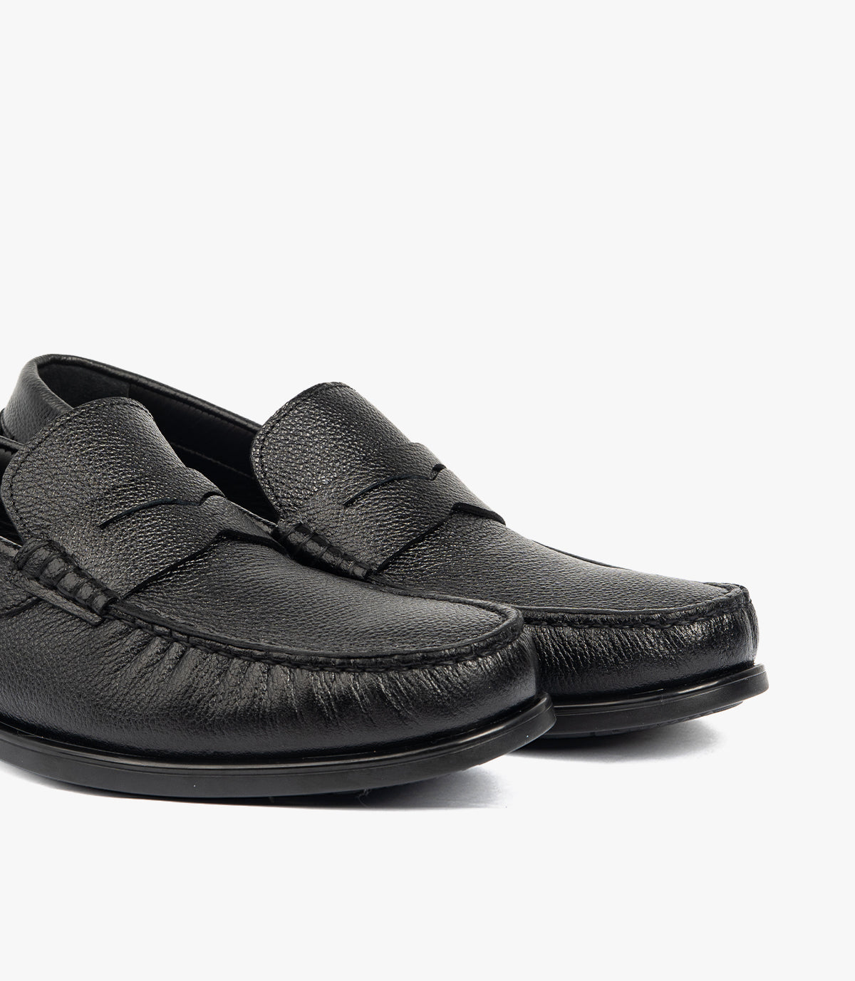 MOCASSIN EN CUIR NOIR- CL110