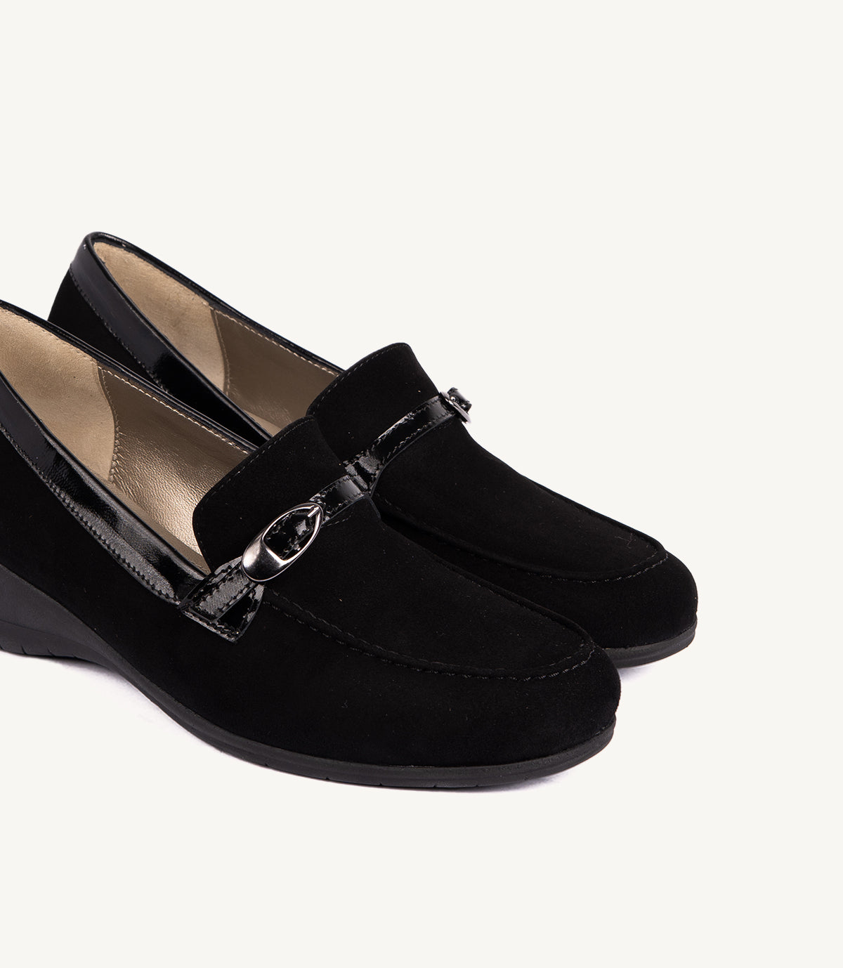 MOCASSIN CHICO EN DAIM NOIR