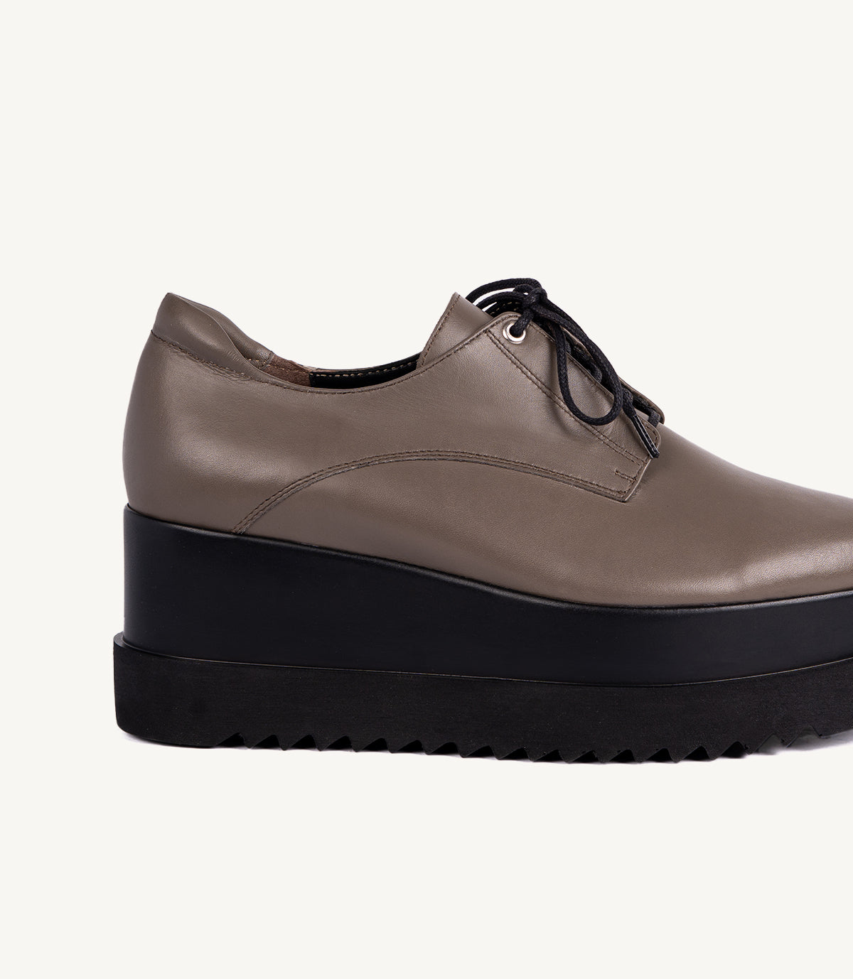 EVAN EN CUIR TAUPE