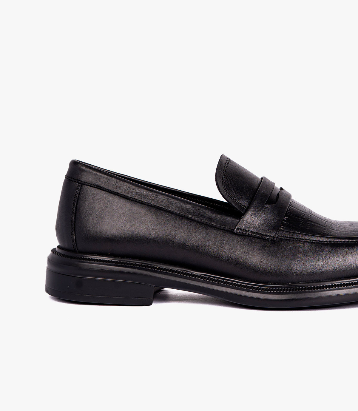 SOREN EN CUIR CROCO NOIR – CL330