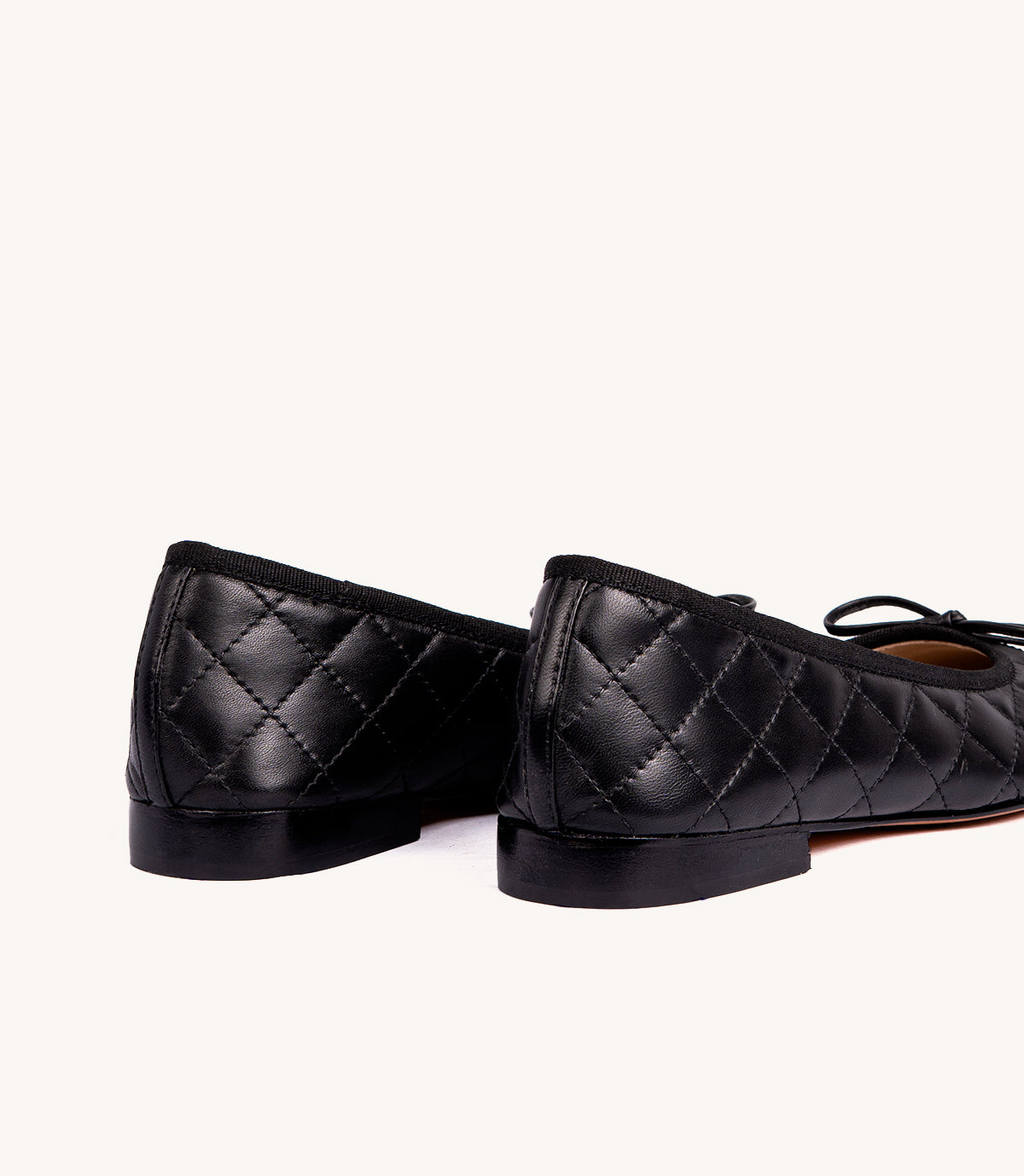 BETTY EN CUIR NOIR